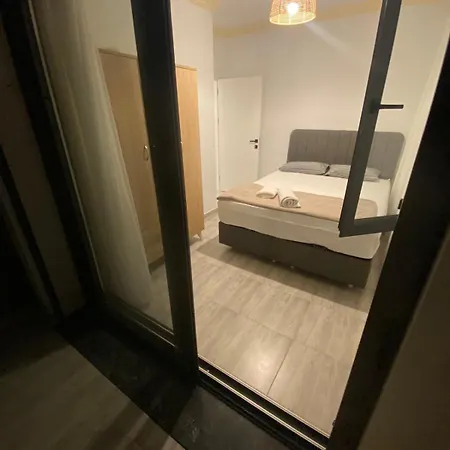 Tamamen Muestakil Havuzlu * Çeşme