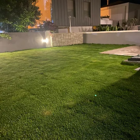 Villa Tamamen Muestakil Havuzlu *